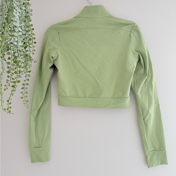 Alphalete Long Sleeve Cropped Zip Up - Picture 3 of 3